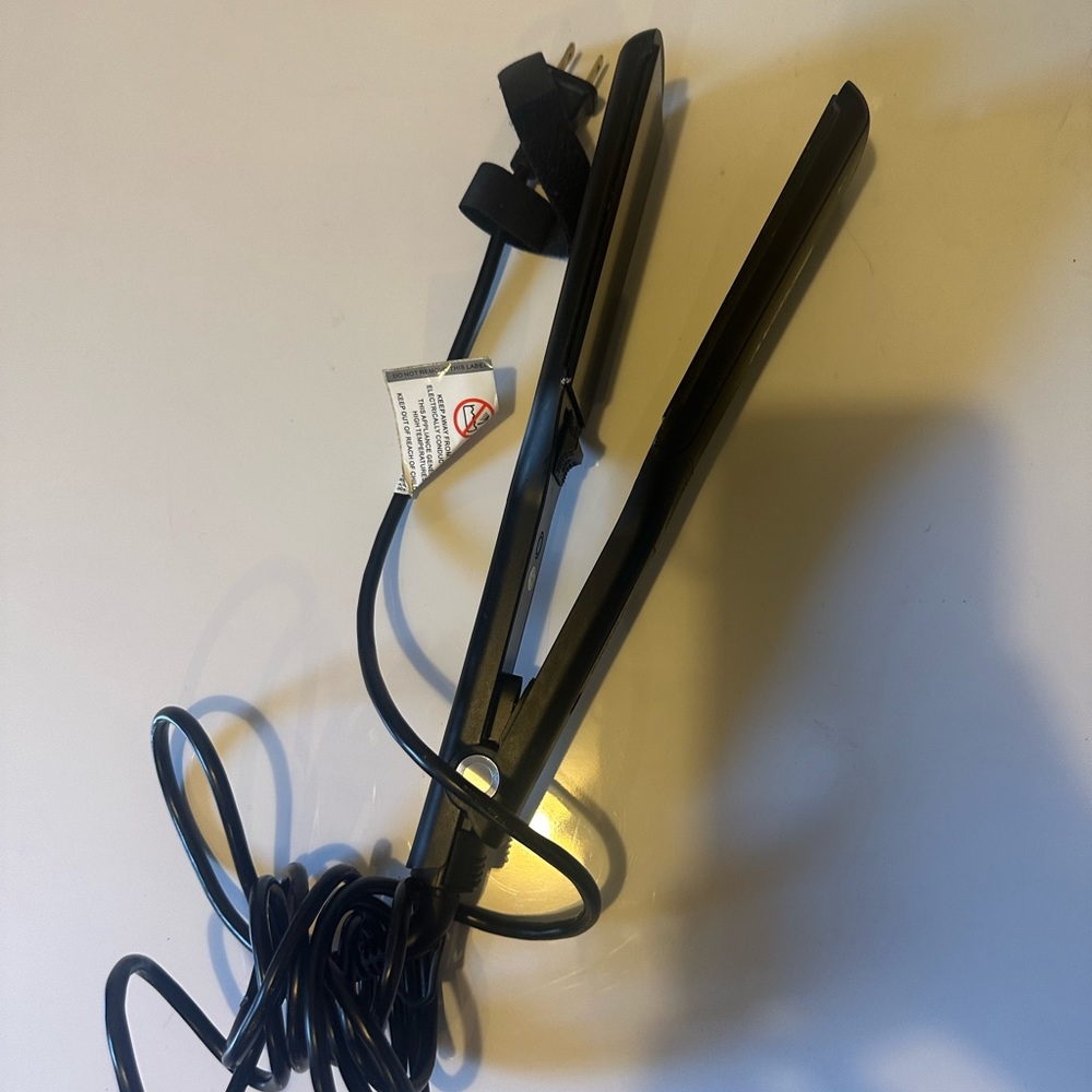 hair straightener